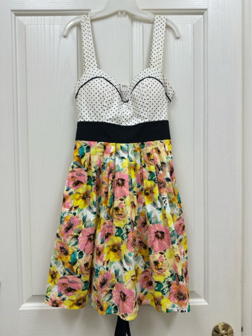 Vintage City Triangles polka dot floral dress size 3
